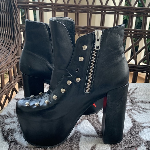 UNIF Platform Boots 100% Leather - Picture 8 of 16